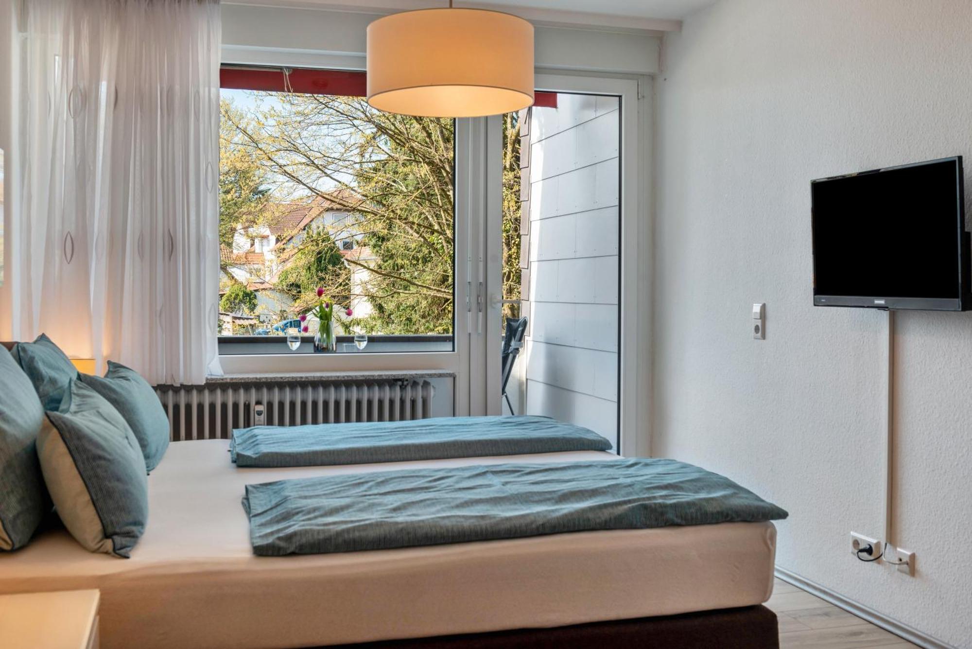 Ferienwohnung Am Weiher Meersburg Exterior foto